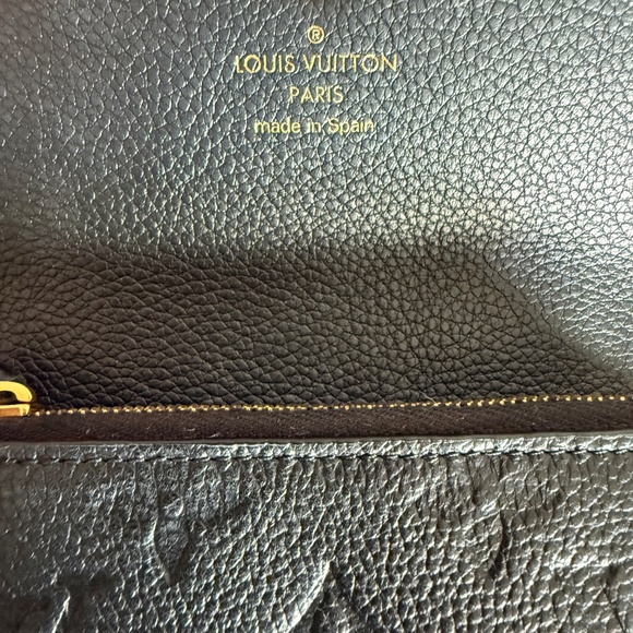 Louis Vuitton Rosalie Coin Purse Empreinte Leather Noir - Picture 5 of 11